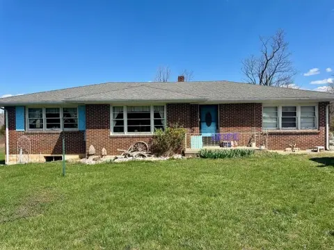 Brookneal Ranch on Spacious Lot