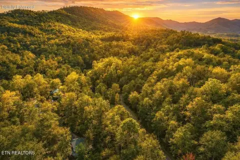 Buildable Lot Near Smoky Mountains