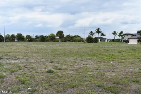 Cape Coral Commercial Zoned Lot