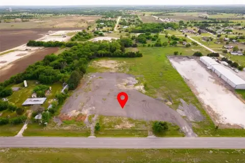 Commercial Frontage Land on I-35W