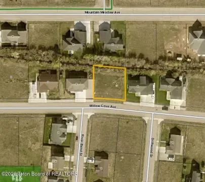 Residential Lot Near Elementary School