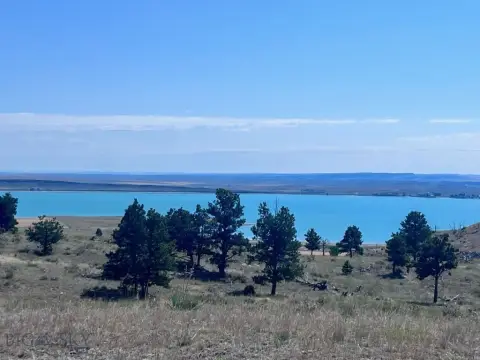 Montana Land with Scenic Views