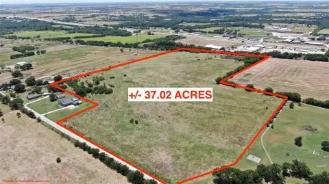 37 Acres Development Opportunity, Valley View