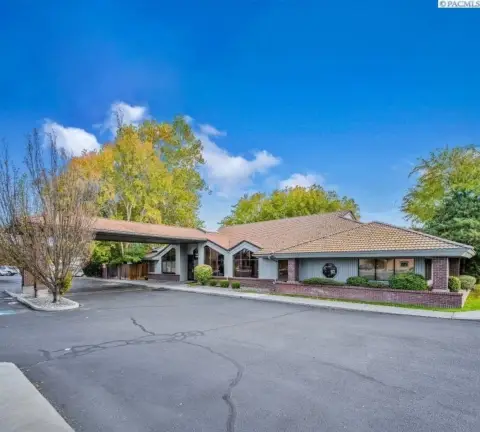 Richland Office Building For Sale