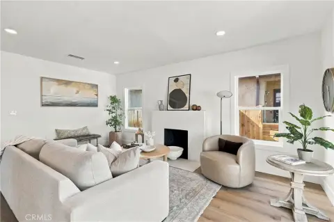 Renovated Duplex with Two Residences