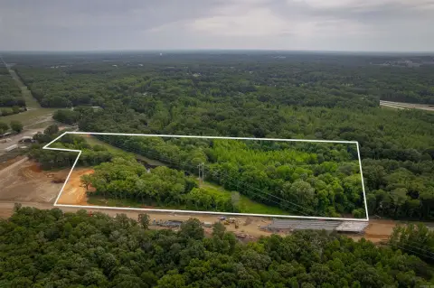 Commercial Land with Dual Frontage