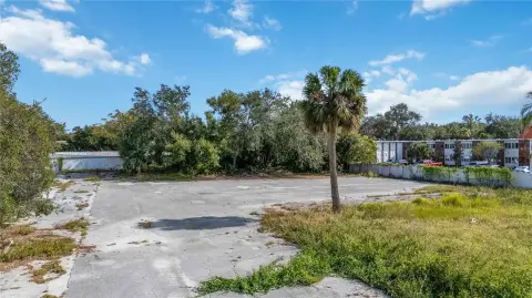 C-2 Commercial Land