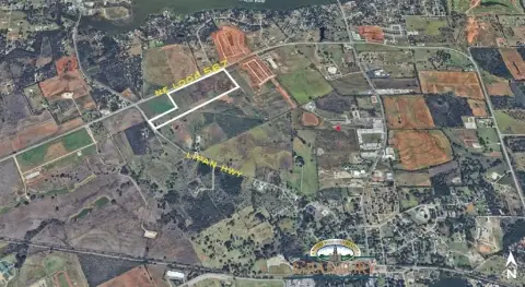 Granbury Land with High Visibility