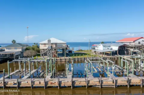 Cypremort Point Boat Slips