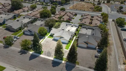 Four-Unit Quadplex with Covered Parking