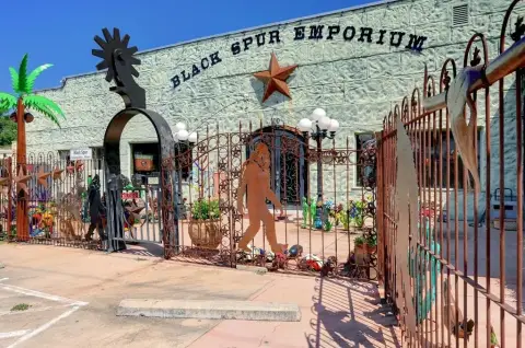 Prime Commercial Opportunity in Texas