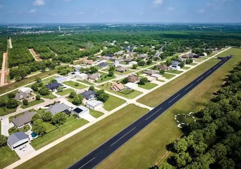 Granbury Land with Taxiway Access