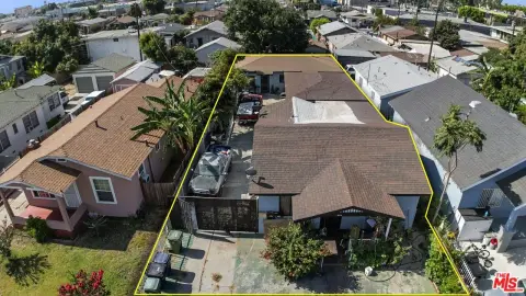 Triplex With Detached Garage
