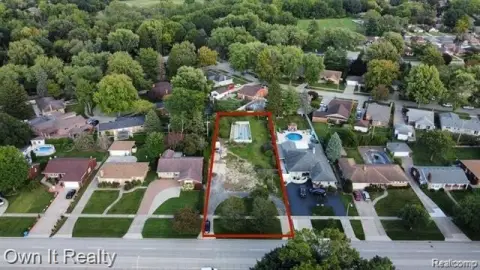 Residential Land in Dearborn Heights