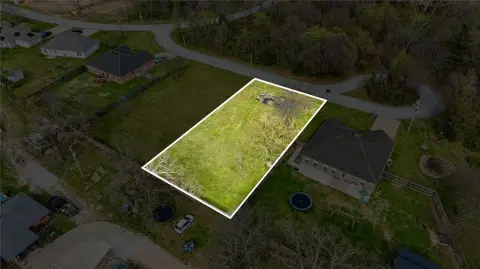 Level Lot in Bella Vista