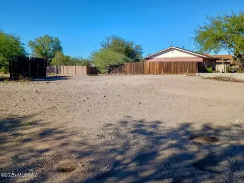 Ready-to-Build Lot in Tucson