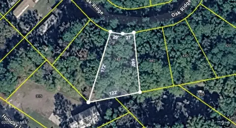 Residential Lot in Waterfront Community