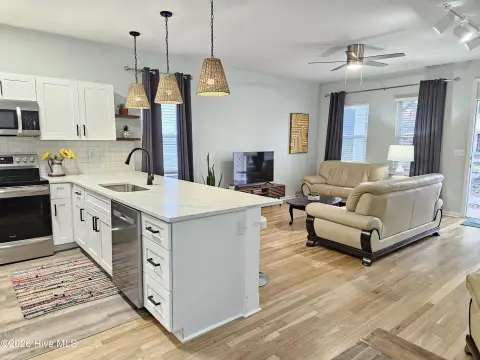 Modern Duplex in Brooklyn Arts