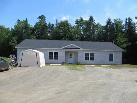 Well-Maintained Duplex with Heat Pumps