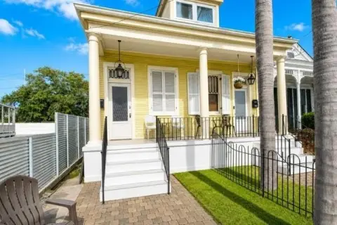 Two-Unit Duplex with Bonus Room