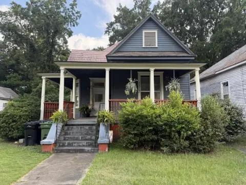 Occupied Duplex with Public Utilities