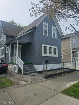 Cleveland Multifamily Property with Upside