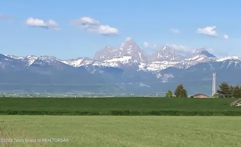 Acre Lot in West Ridge