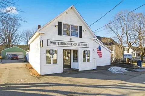 Renovated Commercial Building in Bennington