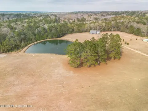McHenry Homesite with Pond
