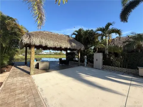 Lakefront Lot with Tiki Hut
