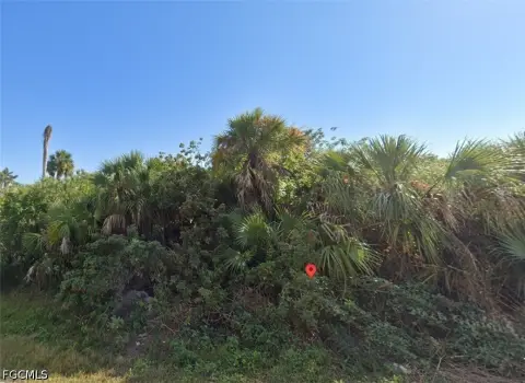 Residential Homesite in Port LaBelle