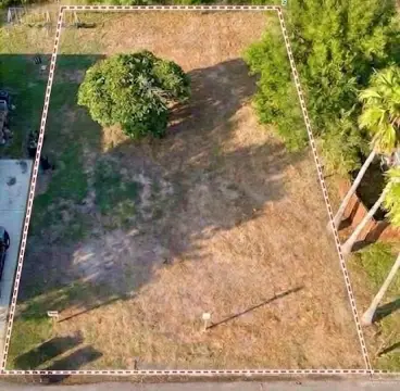 Residential Lot in San Benito