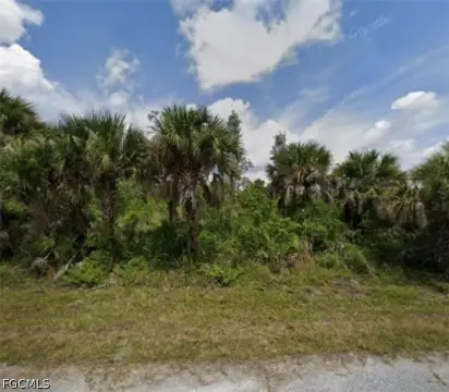 Land Parcel Near Myakka River
