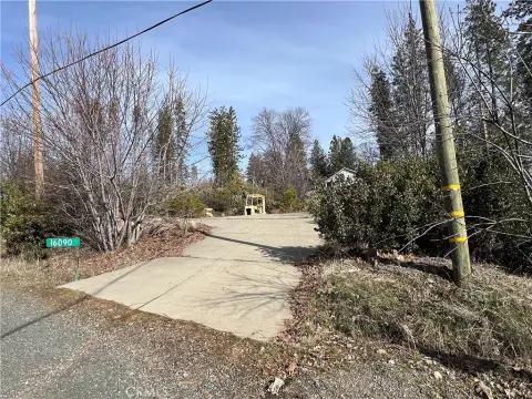 Improved Parcel in Cobb, CA