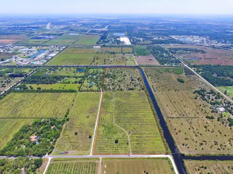 Agricultural Land with Canal Frontage