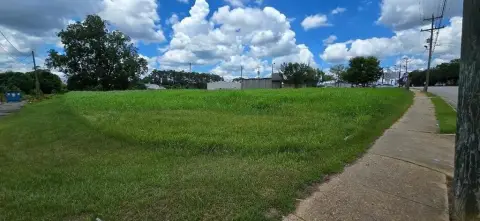 Commercial Lot in Downtown Thomasville