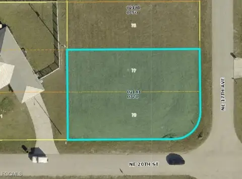 Cape Coral Corner Lot Opportunity