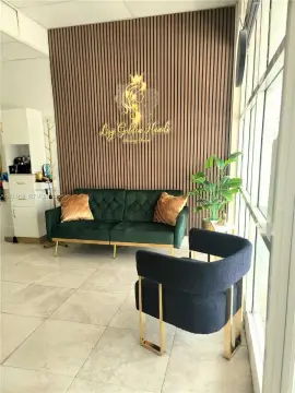 Turnkey Beauty Salon Retail Suite
