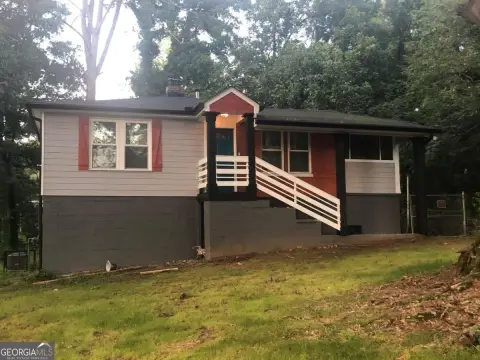 Fully Renovated Duplex Income Property