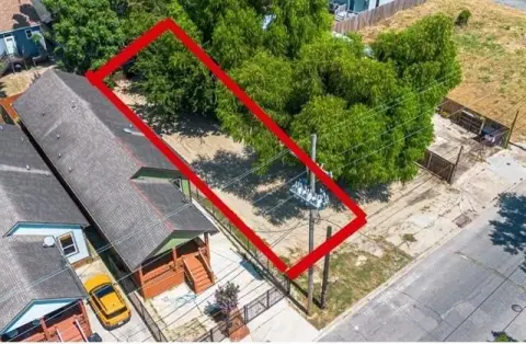 Vacant Land in Central Location