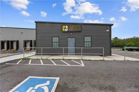Refrigerated Warehouse with Loading Docks