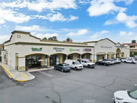 Turnkey Restaurant Opportunity in Alhambra