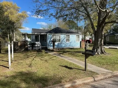 Gulfport Office/Rental Property Near Airport