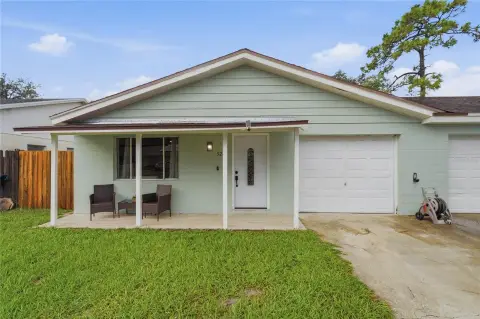 Remodeled Half-Duplex with Patio