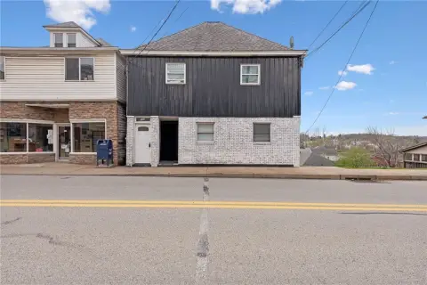 5-Unit Apartment Building