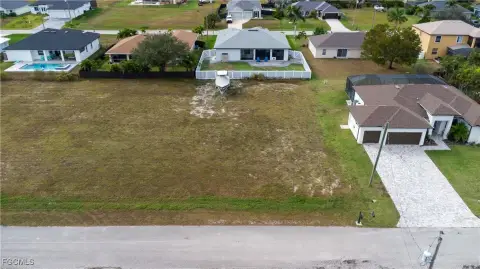 Residential Lot in Cape Coral