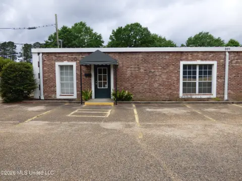 McComb Retail Space Available