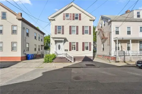 Two-Unit Multifamily Residence