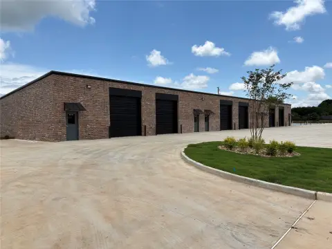 Office-Warehouse Flex Units