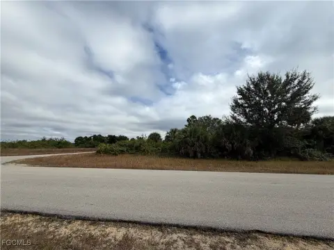 Residential Land in Lehigh Acres